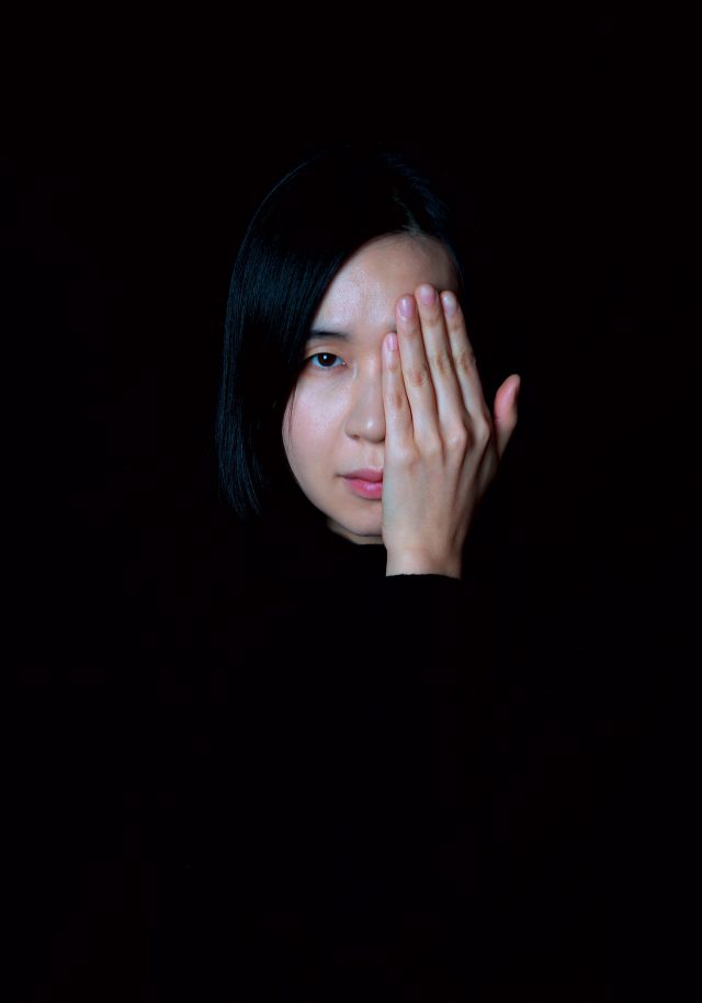 이진주의 심리적 풍경 - 하퍼스 바자