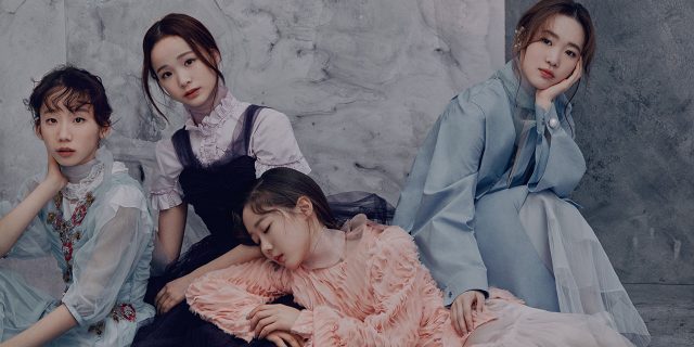 (왼쪽부터) 김예림이 입은 섬세한 자수와 시퀸이 장식된 튤 소재 드레스는 Antonio Marras, 레이스 프릴 블라우스는 Sandro 제품. 임은수가 입은 우아한 튤 드레스는 Son Jung Wan, 블라우스는 Sandro 제품. 안소현이 입은 입체적인 텍스처의 시폰 블라우스는 Andy & Debb Collection, 레이어링한 드레스는 Debb Ceremony 제품. 박소연이 입은 스카프 디테일이 더해진 드레스와 부츠는 모두 Fendi, 시폰 플리츠 스커트는 Debb Ceremony, 플라워 모티프의 이어커프는 J.W. Anderson by Net-A-Porter 제품.