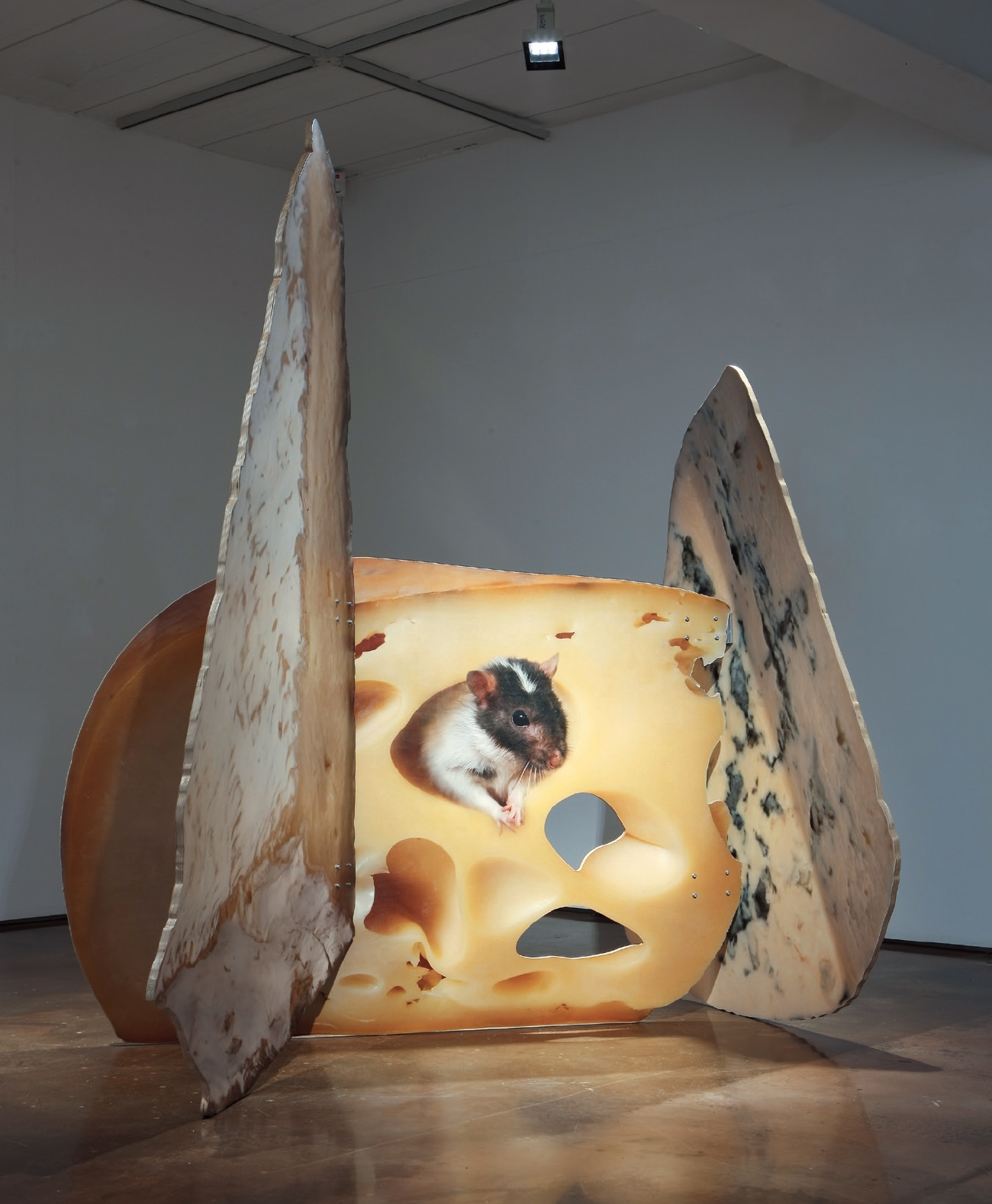 ‘New Structure 12 Cheese’, Print on Wood, 220.5(h)×208.5×157.2cm, 2016