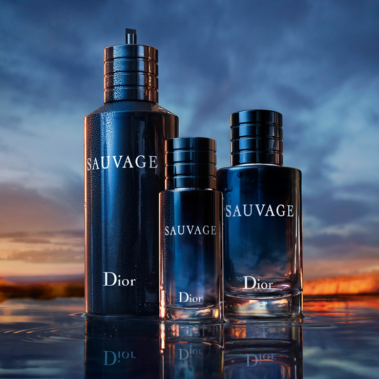 (왼쪽부터) 리필용 300ml, 트래블 사이즈의 30ml, 100ml보틀