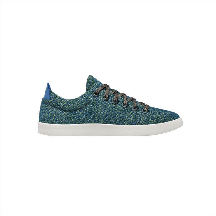 가든 블루 컬러의 ‘부산 울 파이퍼’ 컬렉션은 13만원 Allbirds.