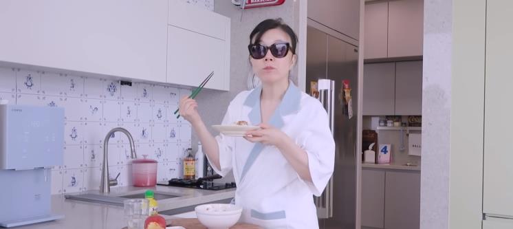 사진/홍진경 유튜브 채널