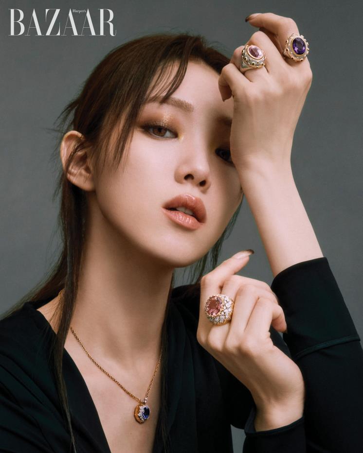 이성경