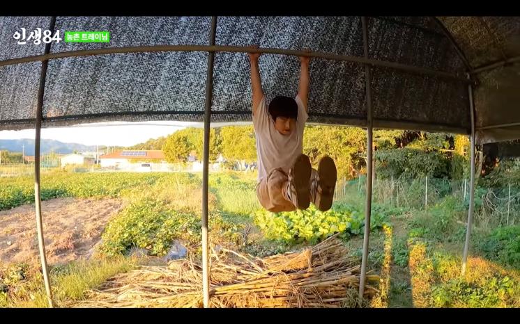 YouTube @인생84