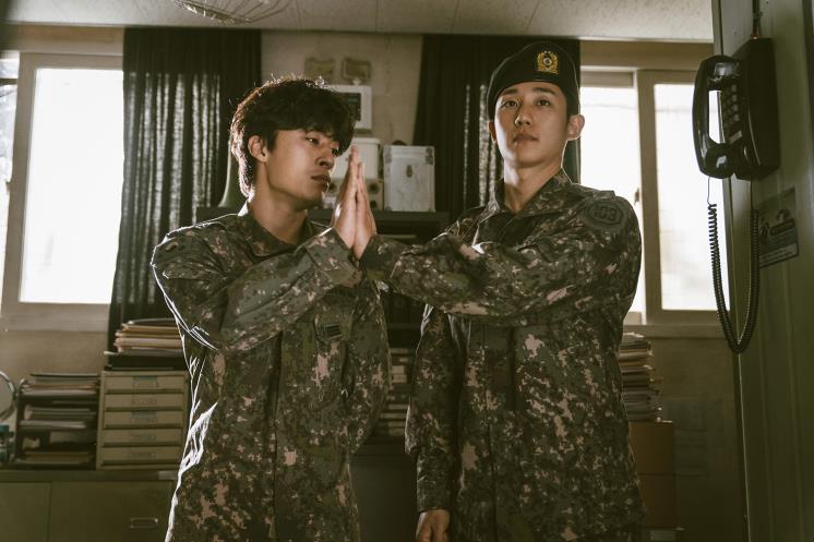 구교환 & 정해인 / <D.P.> 스틸