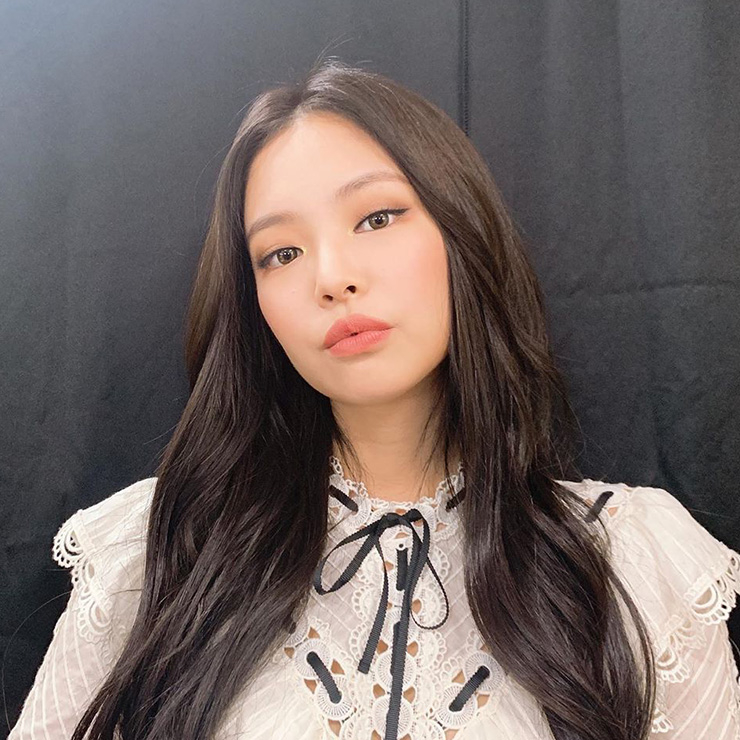 블랙핑크 제니@jennierubyjane 