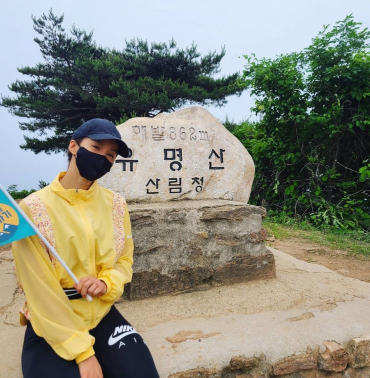 @leesiyoung38