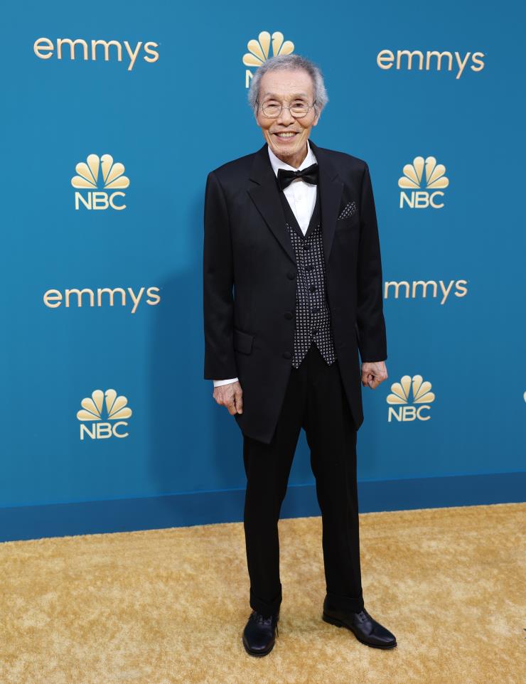 LOS ANGELES, CA - September 12, 2022 - O Yeong-su arriving at the 74th Primetime Emmy Awards at the Microsoft Theater on Monday, September 12, 2022 (Brian van der Brug / Los Angeles Times via Getty Images)