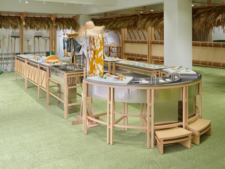 HARVEST PERFUME SOAP EXHIBITION