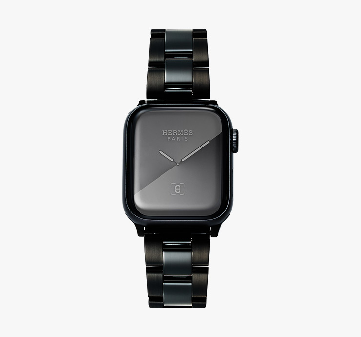 애플워치5 ‘에르메스 블랙’ 44mm 스테인리스스틸 케이스는 가격 미정 Apple. 블랙 스테인리스스틸 소재의 밴드는 12만8천원 L’ordinaire.
