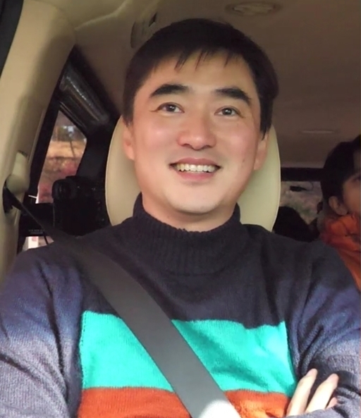 이미지 캡션 영역
