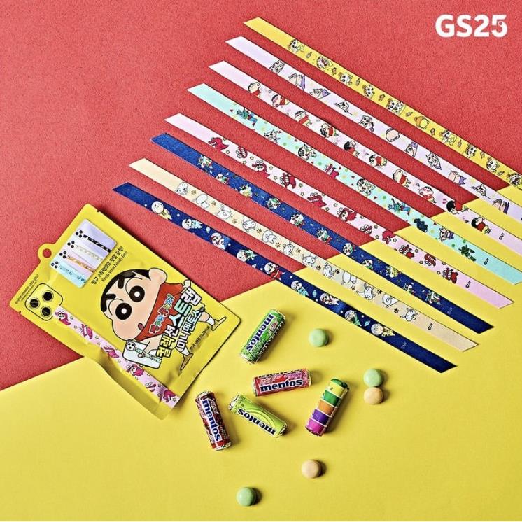 GS25 짱구스트랩 미니멘토스 3천원. 짱구와 흰둥이, 부리부리대마왕을 포함한 10가지 종류의 핸드폰 스트랩 중 1개가 랜덤으로 들어있다. 