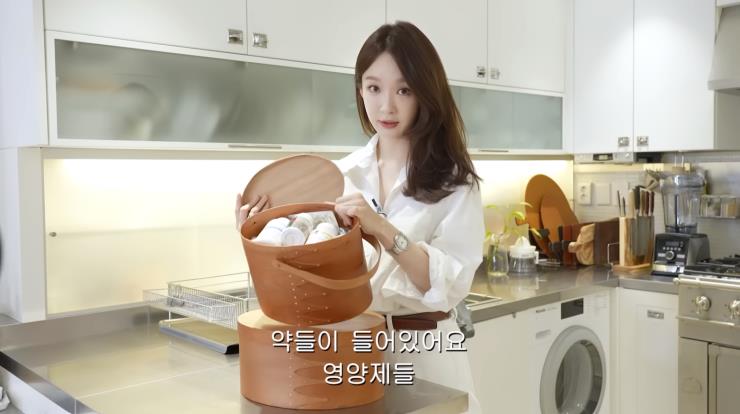 사진/강민경 유튜브 영상 캡처