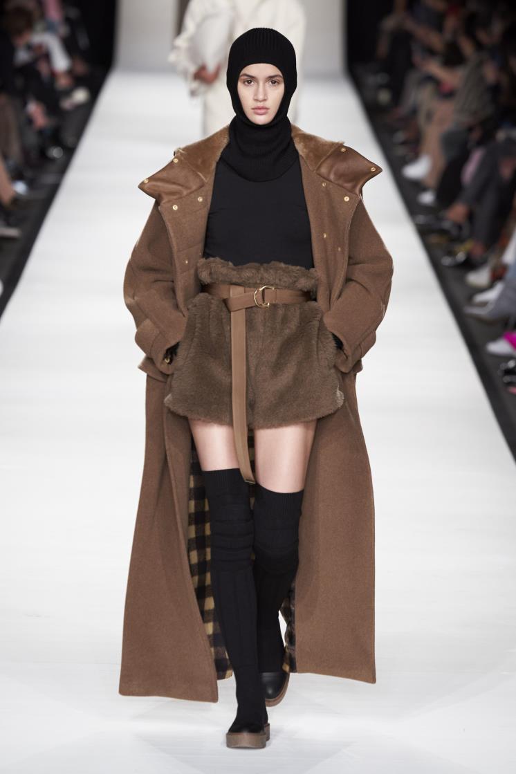 MAX MARA