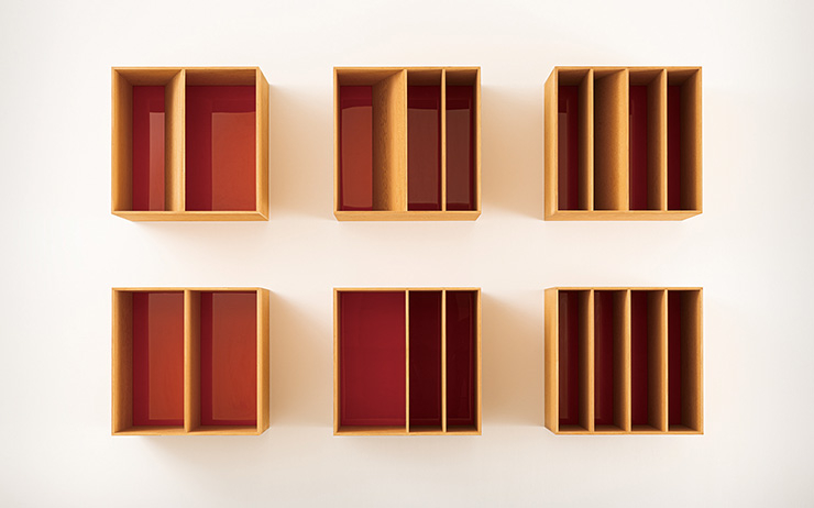 Donald Judd, <Untitled>, 1986, Douglas Fir plywood and orange Plexiglas, 6 units, 250.2x400.4x74.9cm, Marieluise Hessel Collection, Hessel Museum of Art, Center for Curatorial Studies, Bard College, Annandale-on-Hudson, New York.