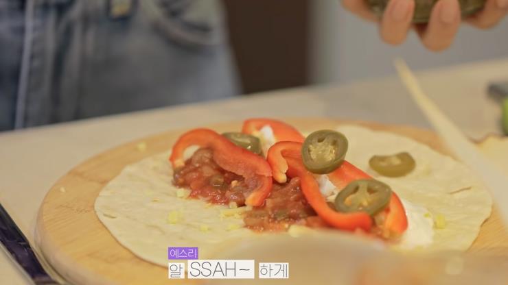치킨 토르티야 랩
