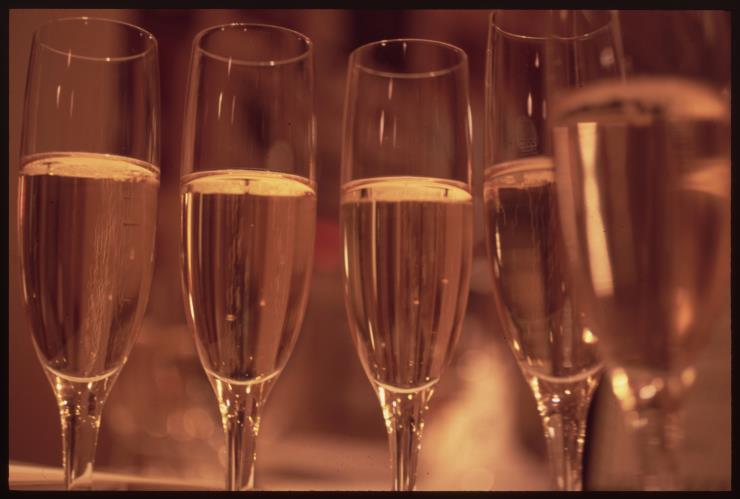 champagne섬네일