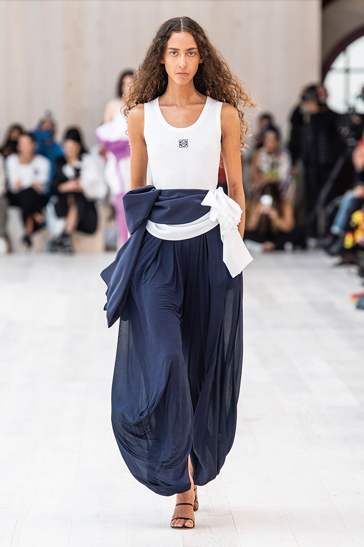 2022 S/S Loewe