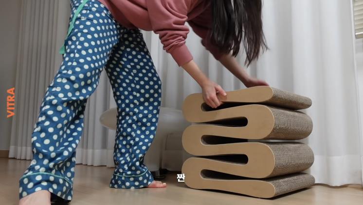 ViTRA Wiggle stool은 1백만원대