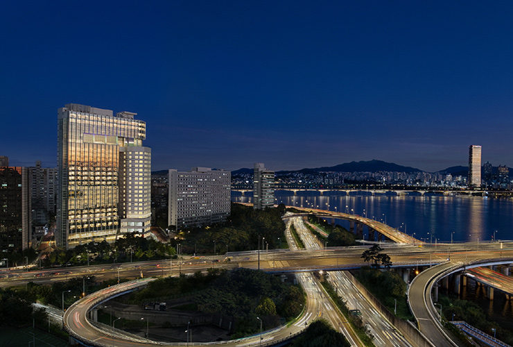 호텔 나루 서울 엠갤러리 야경.