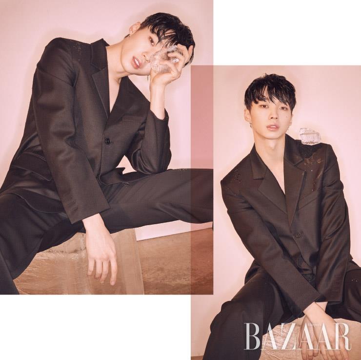 재킷은 Moonsun. 팬츠는 Chancechance.