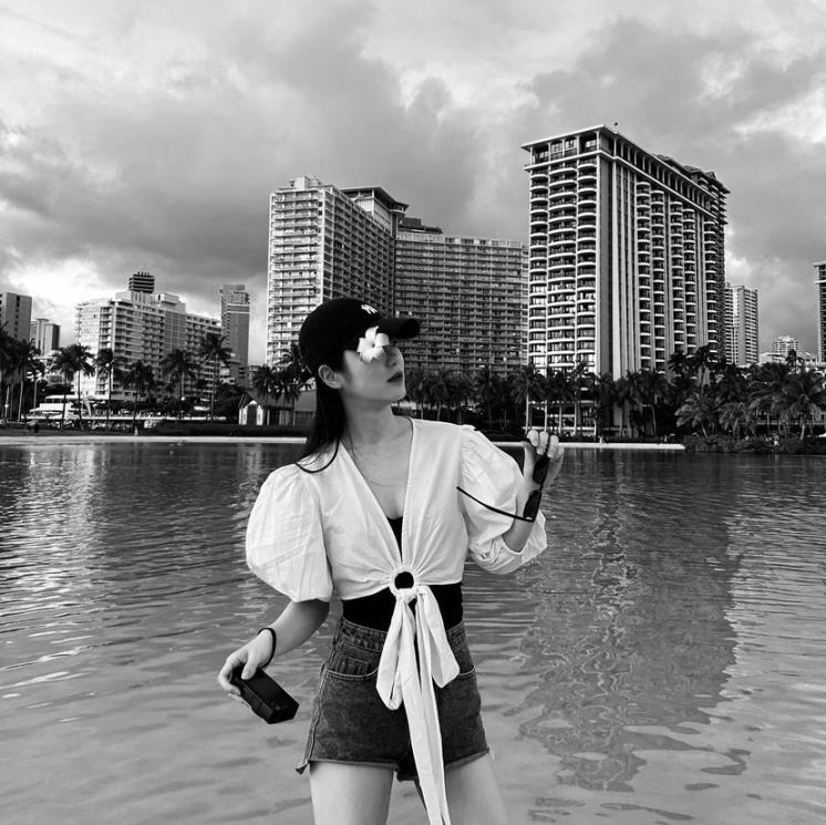 instagram @__shinyeeun