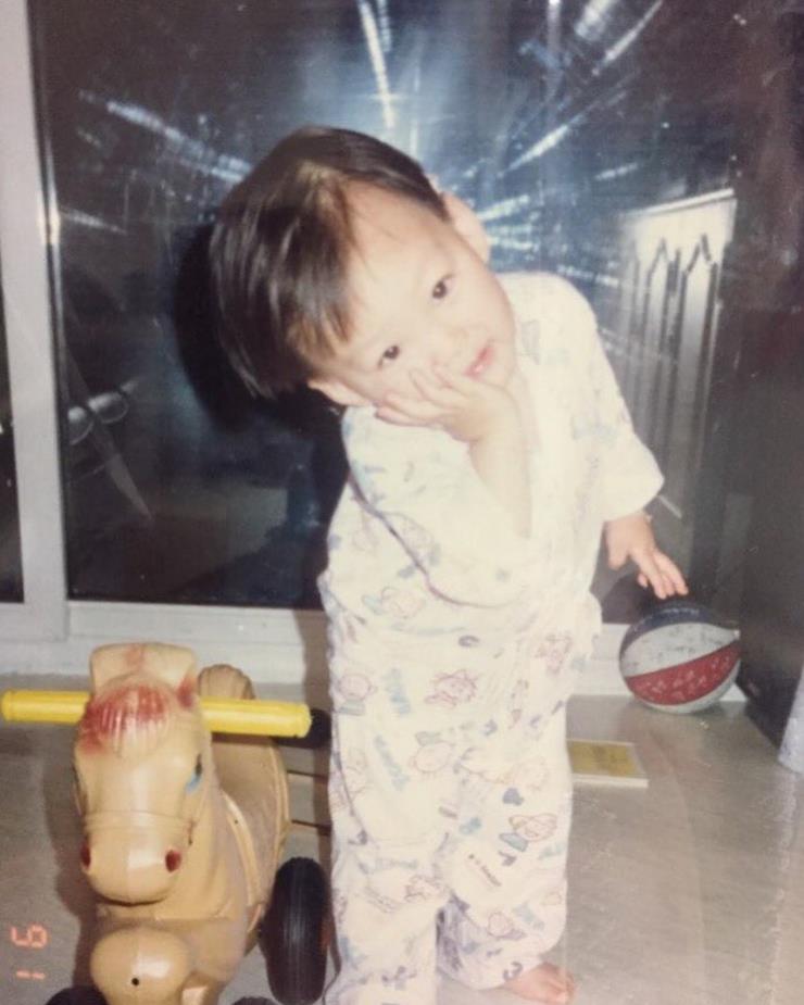 김우빈 인스타그램(@____kimwoobin)