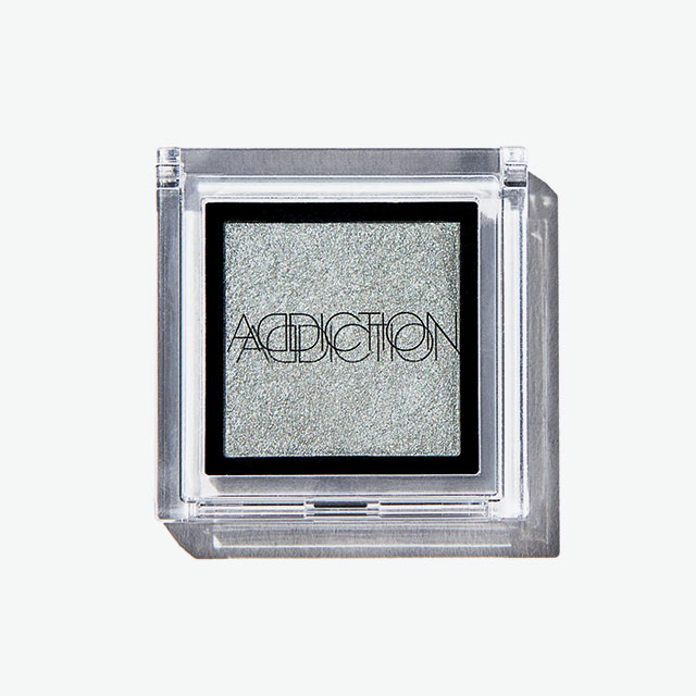 Addiction 더 아이섀도우  52번 2만5천원.